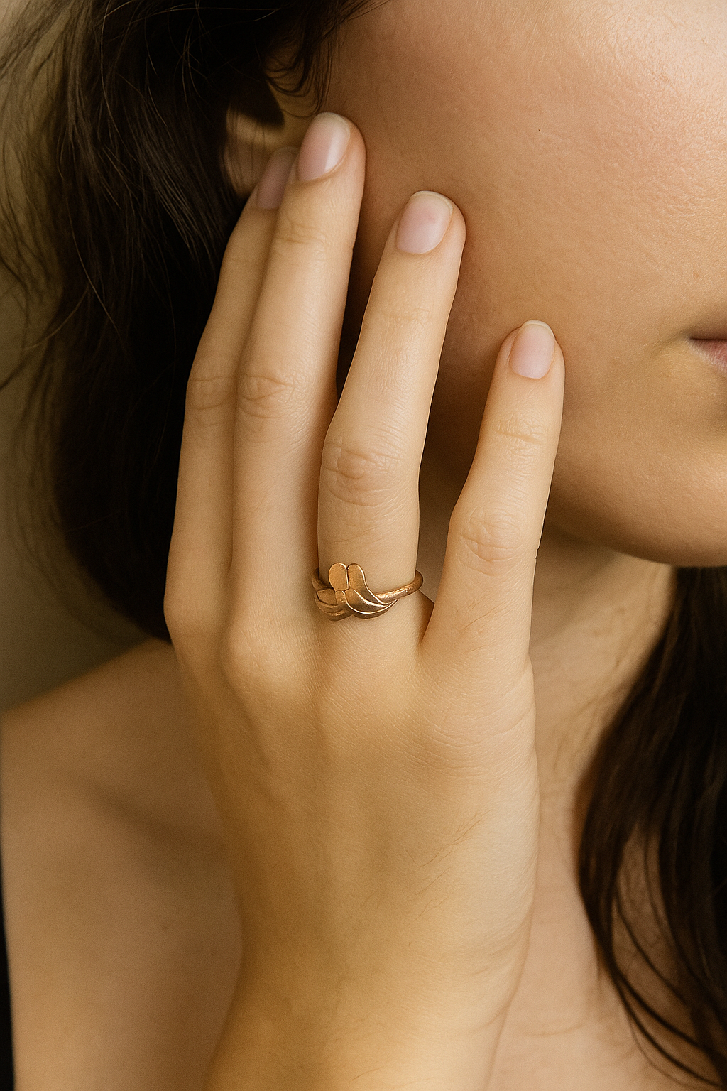 Twin Leaf Minimal Band Ring