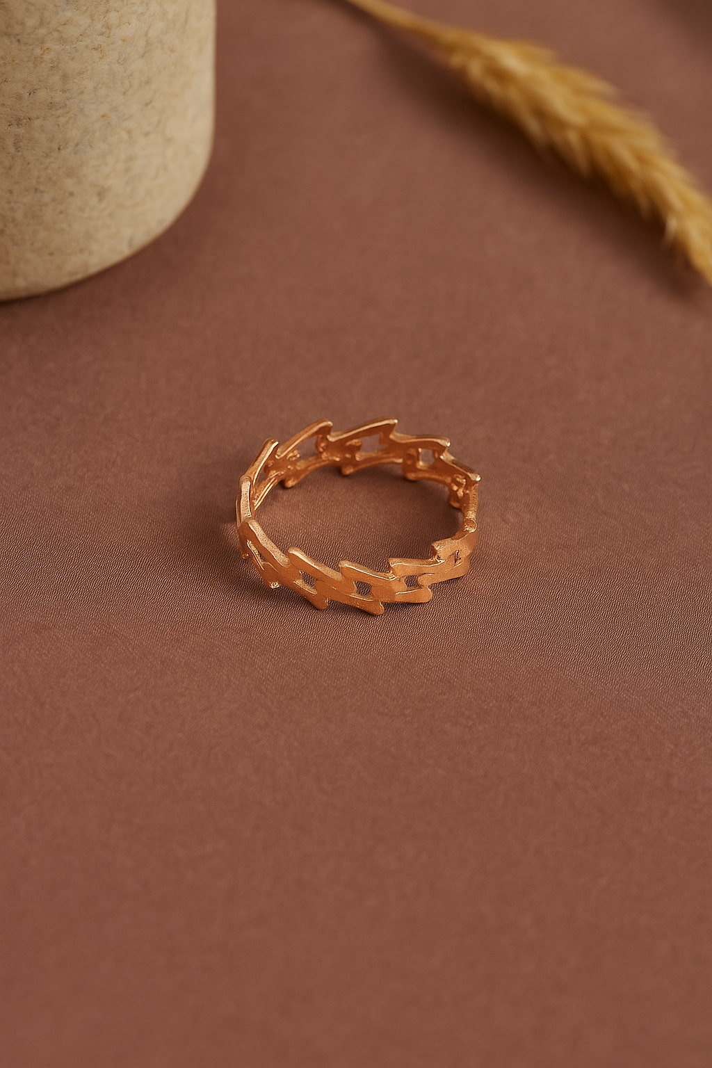 Zigzag Cutout Rose Ring