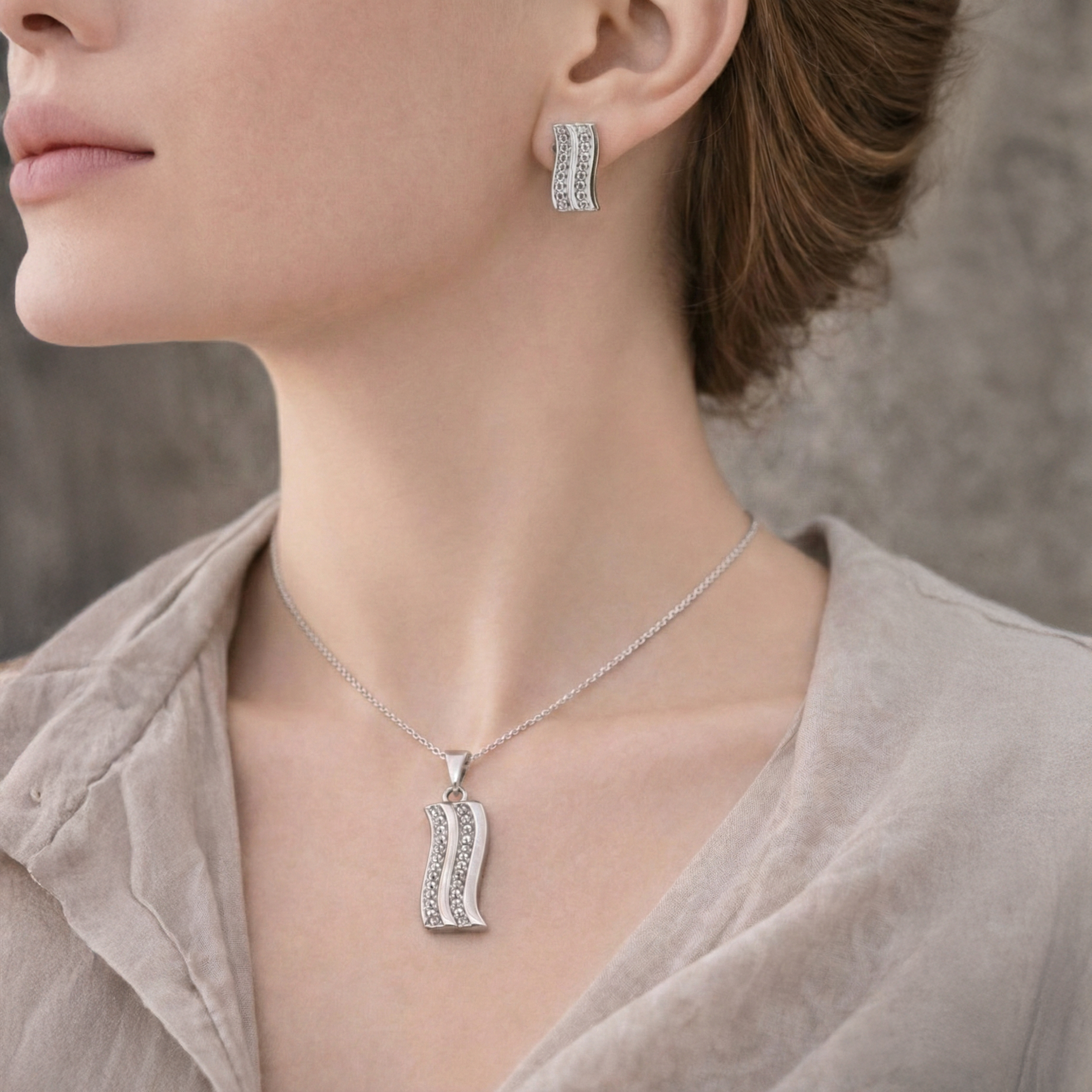 Crystal Wave Flow Pendant Set – Minimal Elegant Jewellery Set for Women | Modern Sculpted Earrings and Pendant
