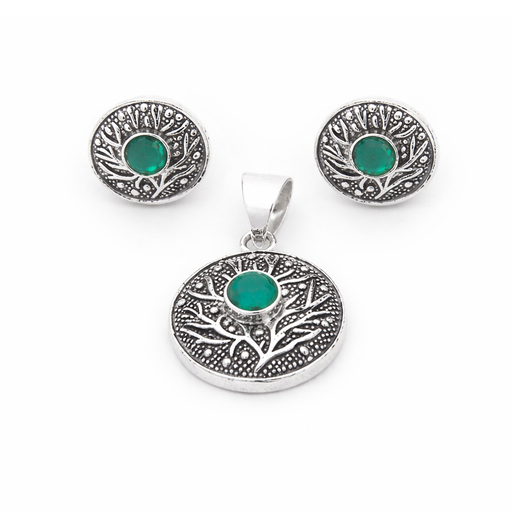 Emerald Tree Medallion Pendant Set – Nature Inspired Elegant Jewellery Set for Women | Artistic Everyday Earrings and Pendant